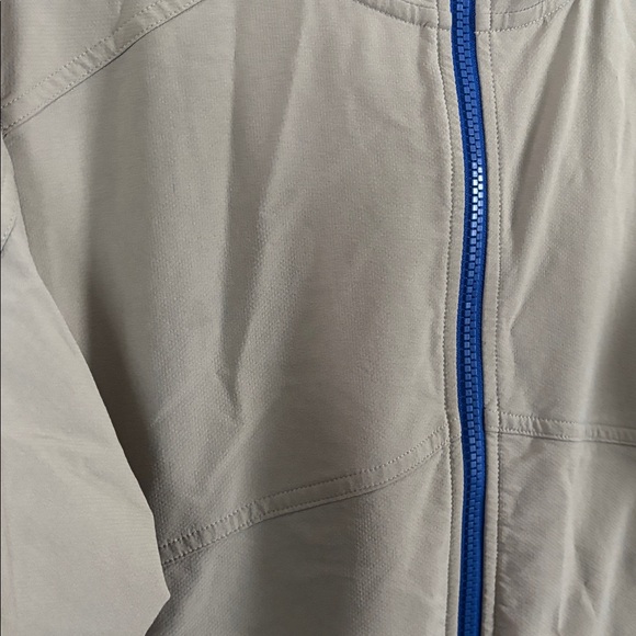 Under Armour Challenger Storm Shell Hooded Performance Jacket Mens Small Tan - Picture 2 of 5